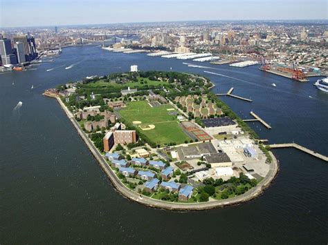 visit governors island new york